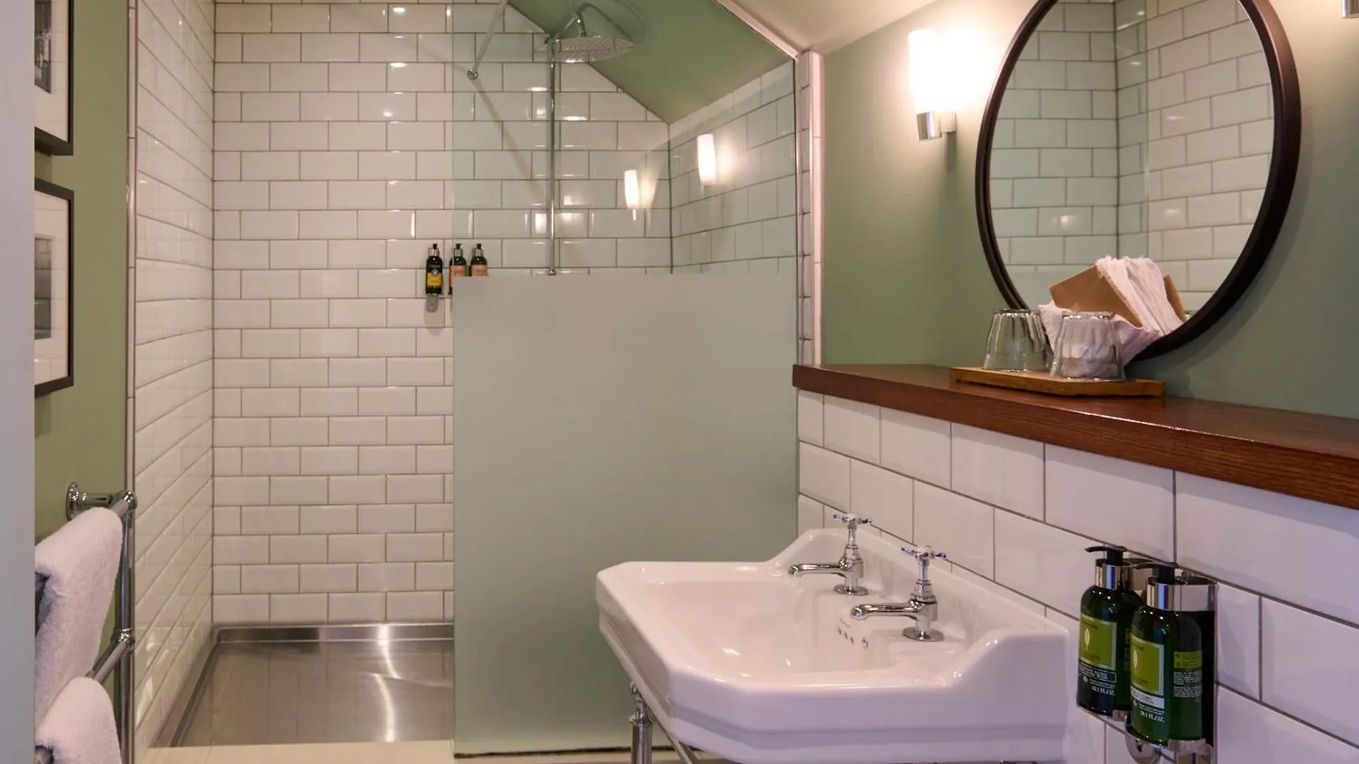 Hotel Du Vin Cheltenham 4*,